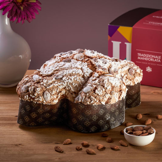 Colomba Artigianale Tradizionale con Mandorle e Canditi (1kg)