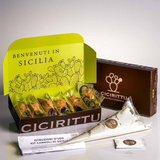 Cannoli Siciliani alla Ricotta