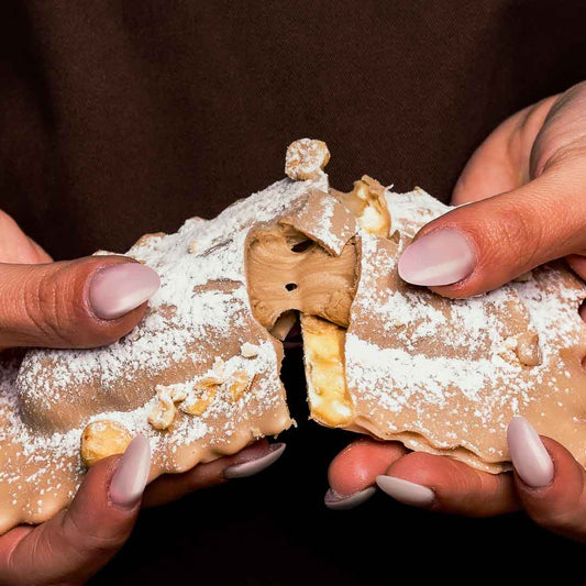 Chiacchiere al Forno Ripiene alla Nocciola 800g