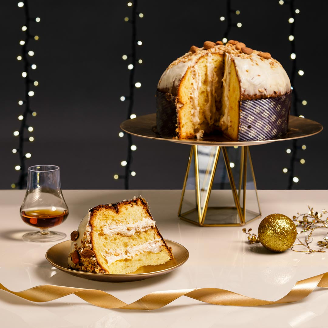 Panettone Artigianale Farcito con Crema alla Mandorla (1.2kg)