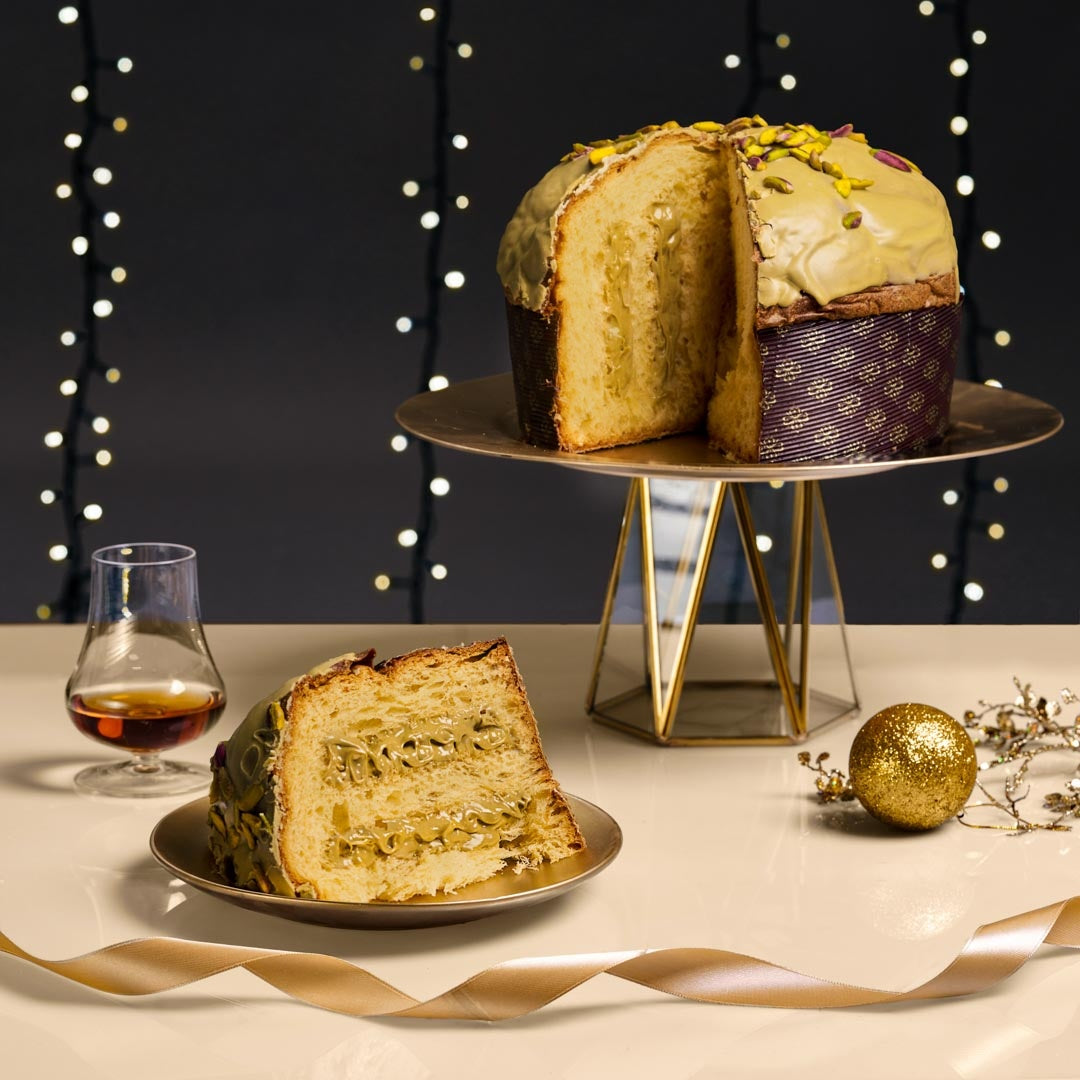 Panettone Artigianale Farcito con Crema al Pistacchio (850g)