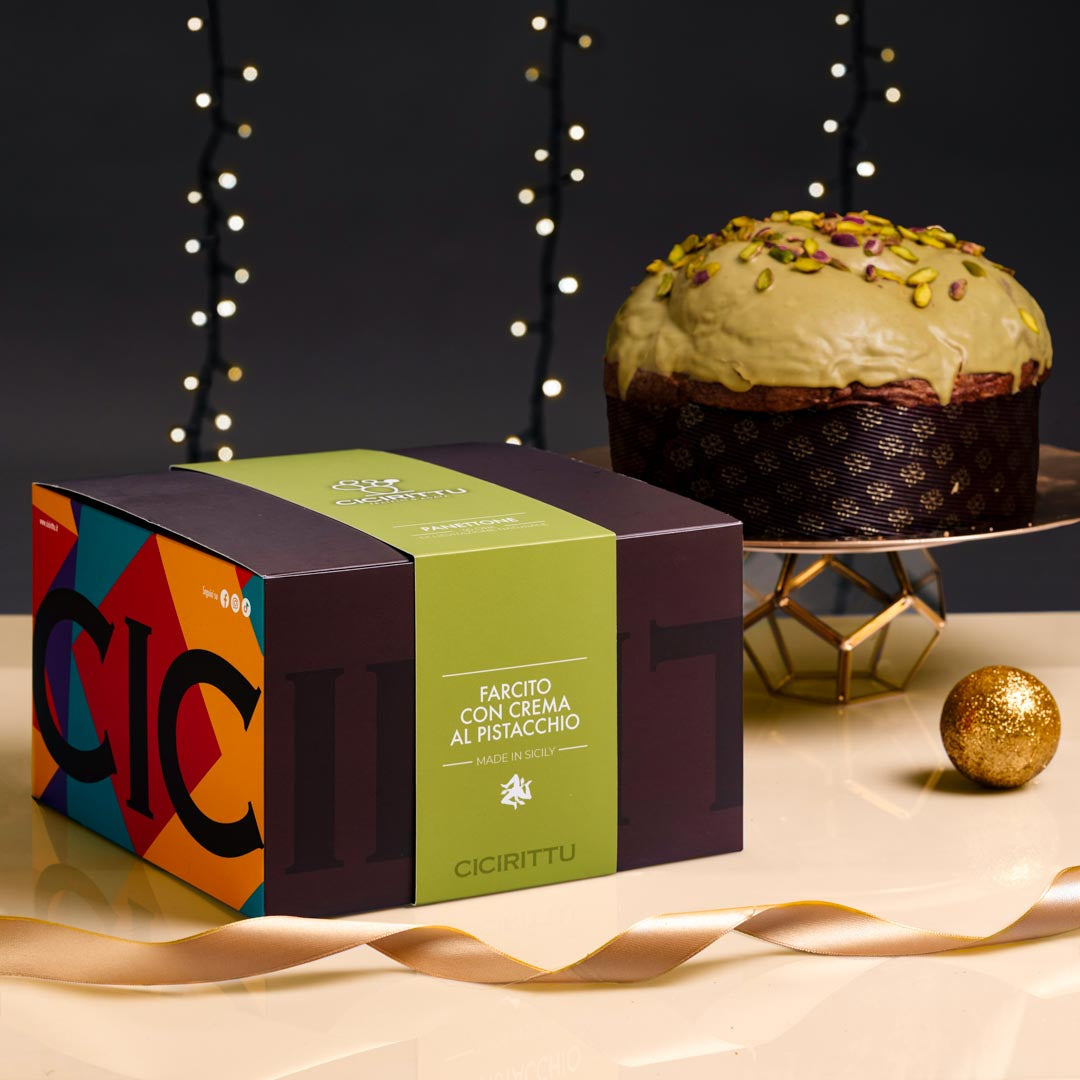 Panettone Artigianale Farcito con Crema al Pistacchio