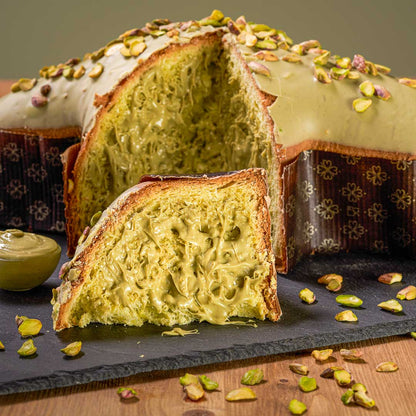 Colomba artisanale extra fourrée à la crème de pistache sicilienne 1,5 kg