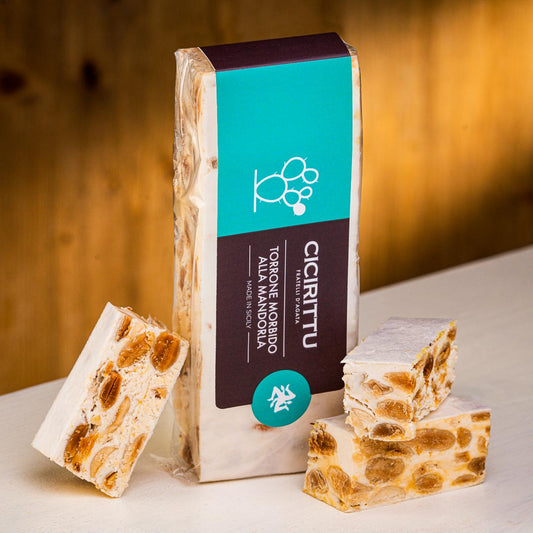 Torrone Morbido alla Mandorla