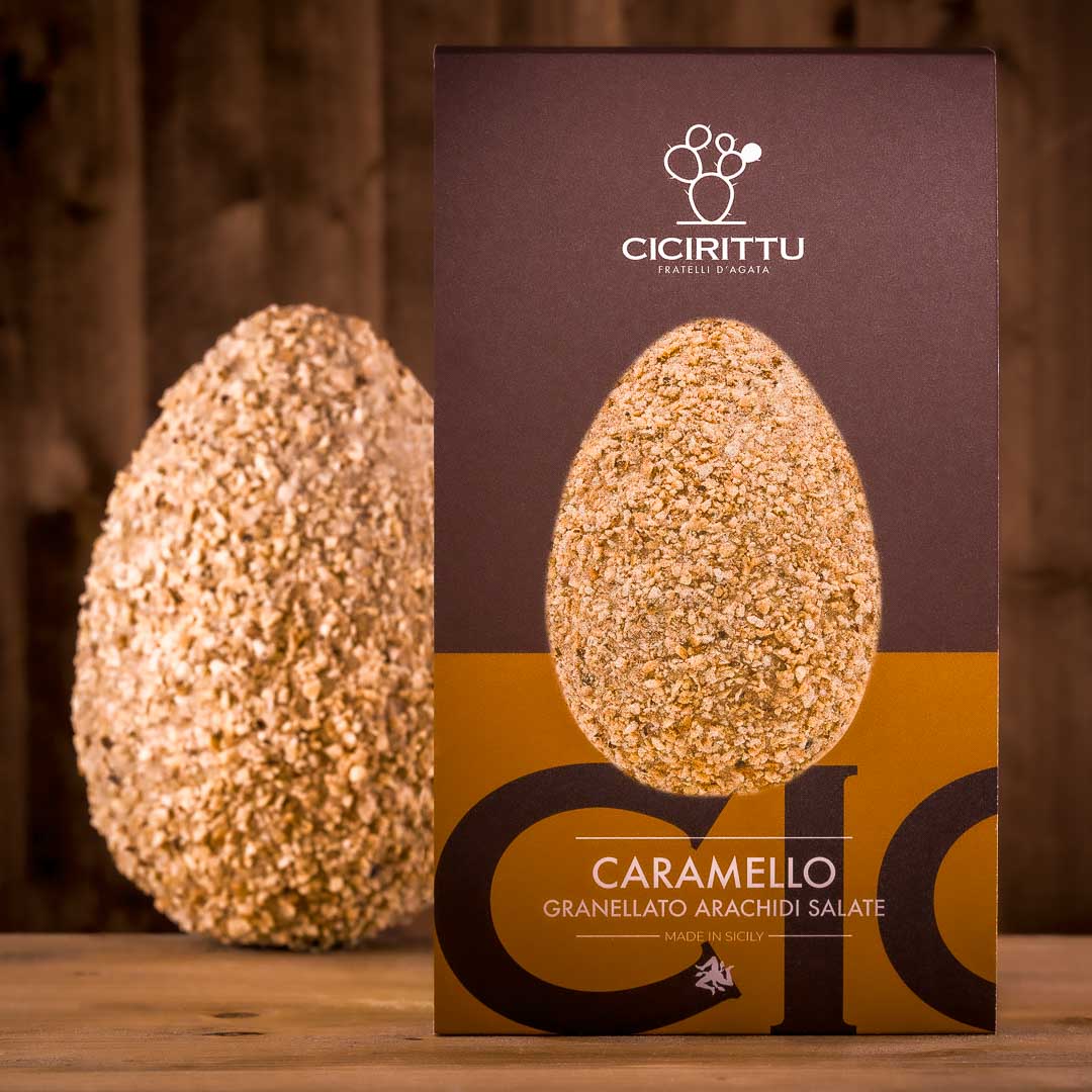 Œuf artisanal au caramel salé enrobé de cacahuètes salées 500 g